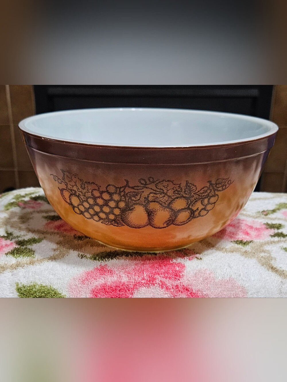 Vintage Pyrex Old Orchard Mixing Bowl